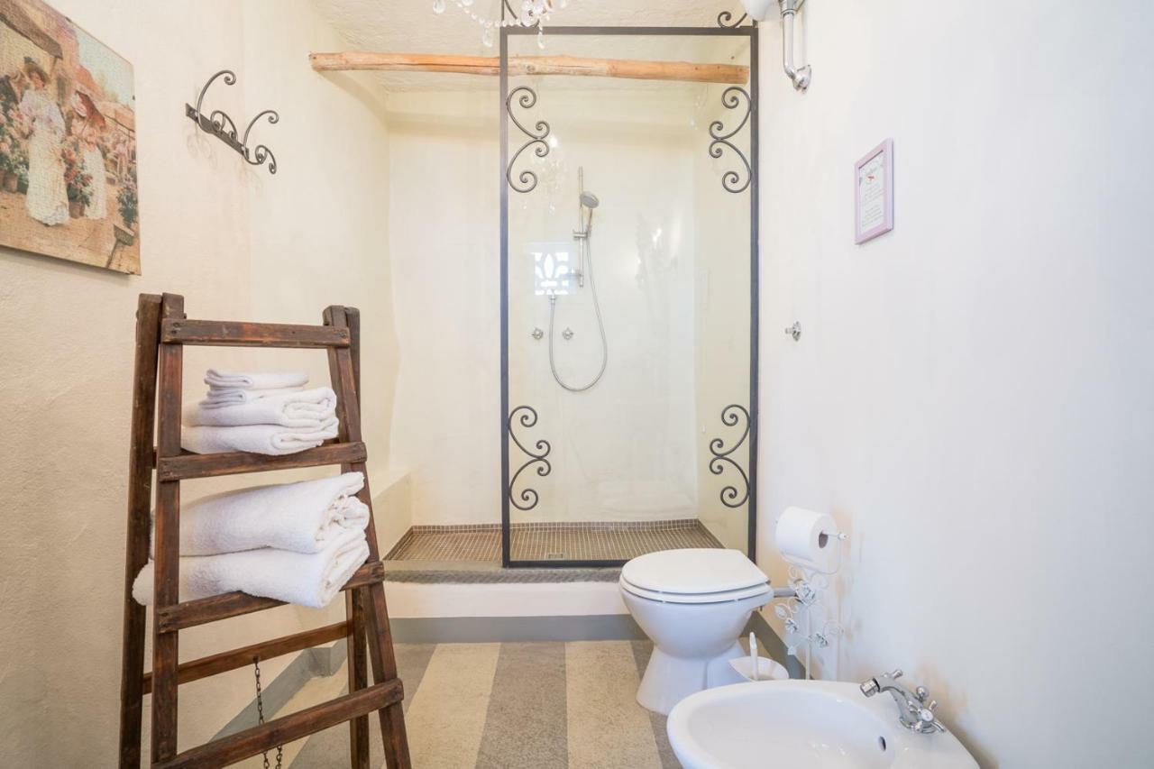 B&B Rosso Baccara Montevettolini Exterior photo