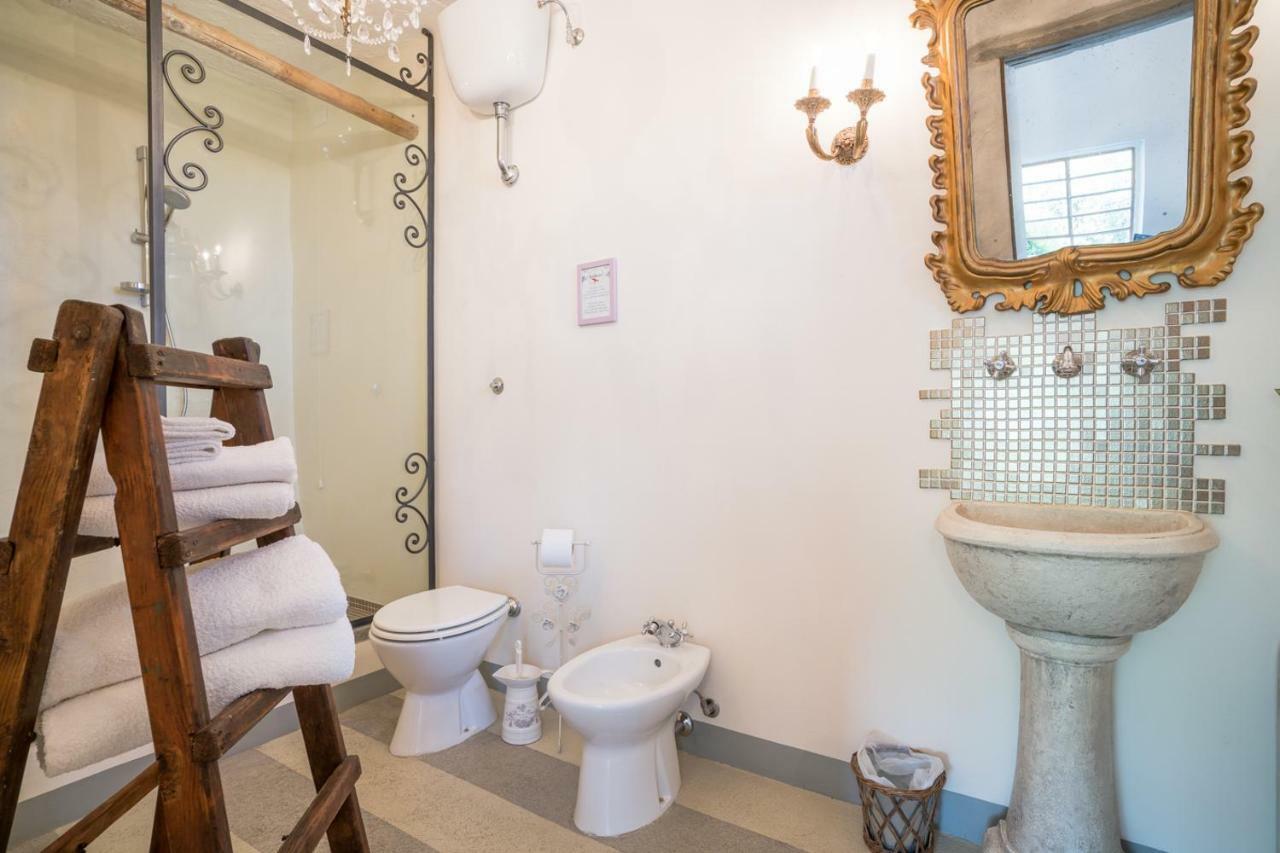 B&B Rosso Baccara Montevettolini Exterior photo